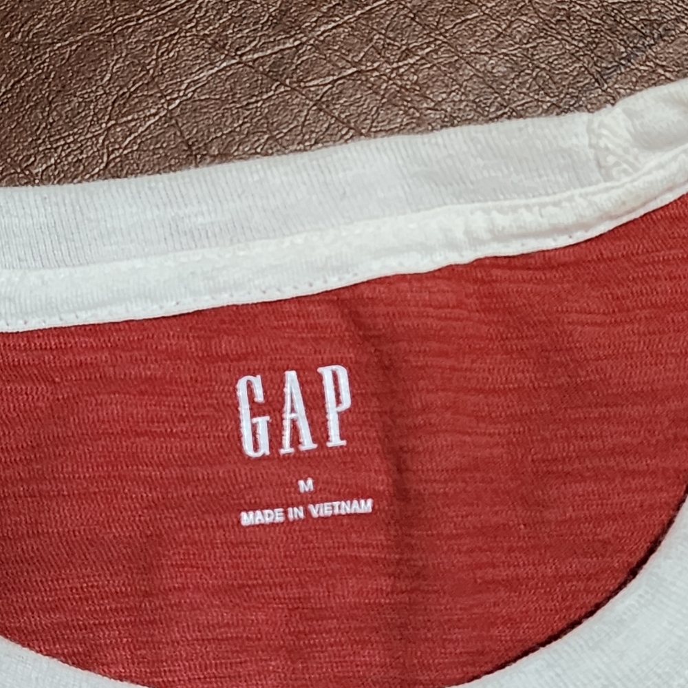 GAP Orange and White Men's Shirt - Picture 3 of 4